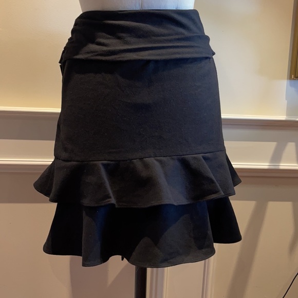 Intermix exclusive black salsa wool mini skirt - Picture 2 of 4